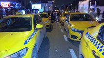 Bazı taksi şoförleri protesto eylemi düzenledi