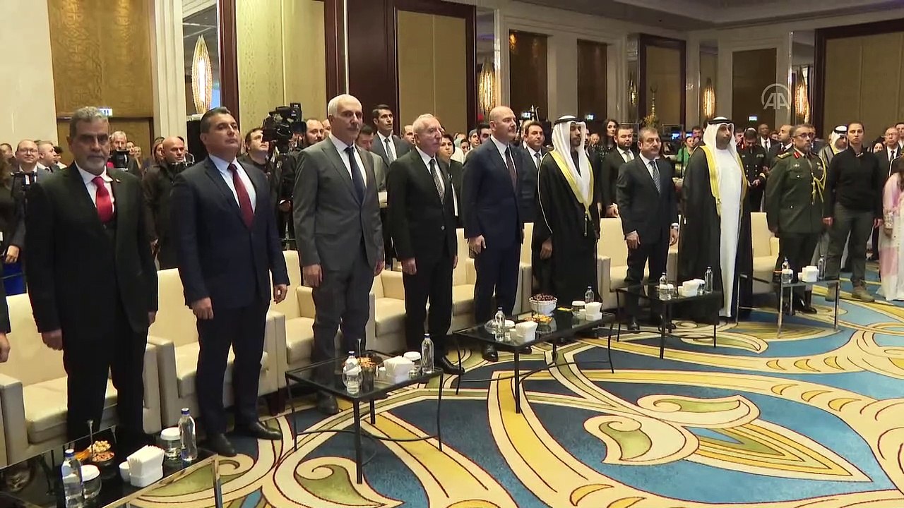 Soylu, BAE'nin 51. milli günü etkinliğinde pasta kesti