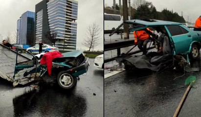 Eyüpsultan'da otomobilin ikiye bölündüğü kazada 2 kişi ağır yaralandı