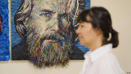 إعادة تدوير فني: صور من القمامة