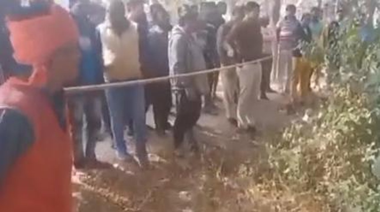 युवक की हत्या के मामले में पुलिस खाली हाथ,परिजनों ने लगाये हत्या के आरोप