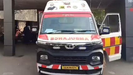 देवास: सड़क हादसे में घायल हुआ अधेड़, उपचार के लिए पहुंचाया गया अस्पताल