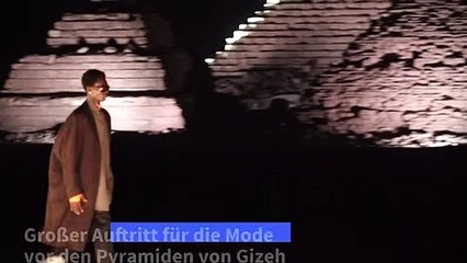 Dior-Modenschau an den Pyramiden von Gizeh