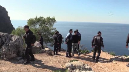 Alanya'da kayıp ihbarı yapılan kadın uçurumda ölü bulundu