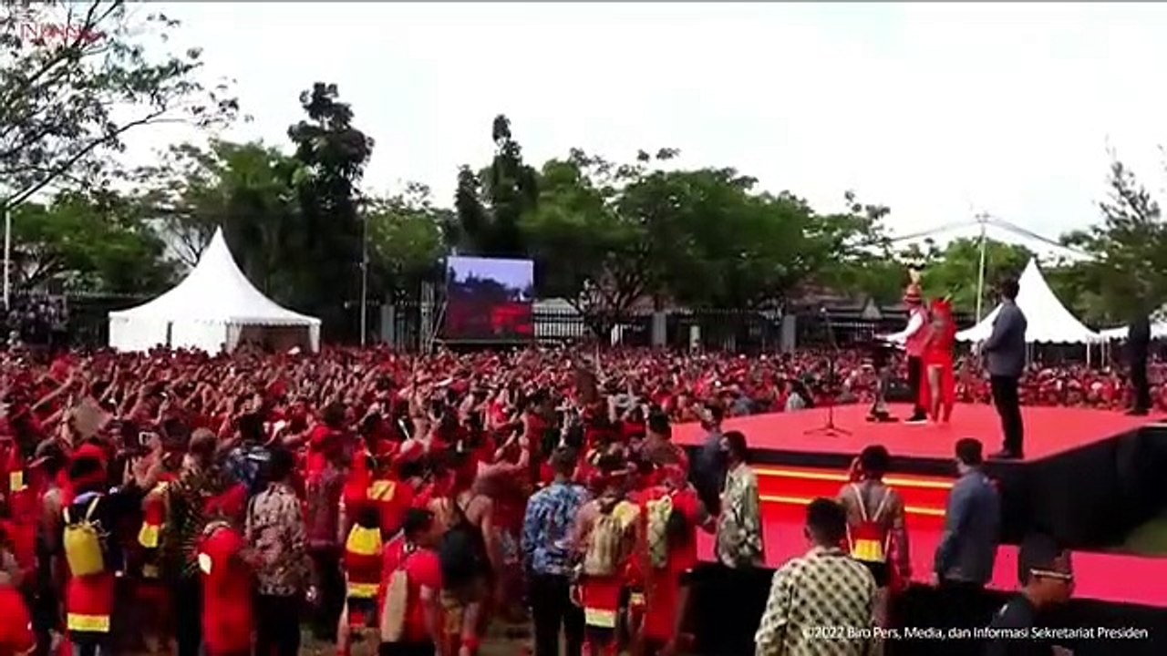 LIVE: Peresmian Pembukaan Bahaupm Bide Bahana Tariu Borneo BangkuleRajakng, Pontianak, 29 Nov 2022....Di Dampingi Oleh Panglima Pasukan Merah Suku Dayak yg Di Klaim  Menguasai Ilmu Kebal Dari Leluhur nya.