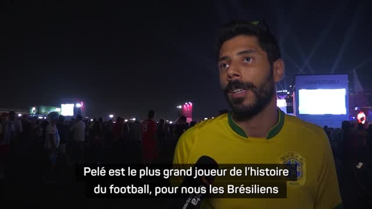 Brésil - Les supporters souhaitent un bon rétablissement à Pelé, "le plus grand joueur de l'histoire du football"