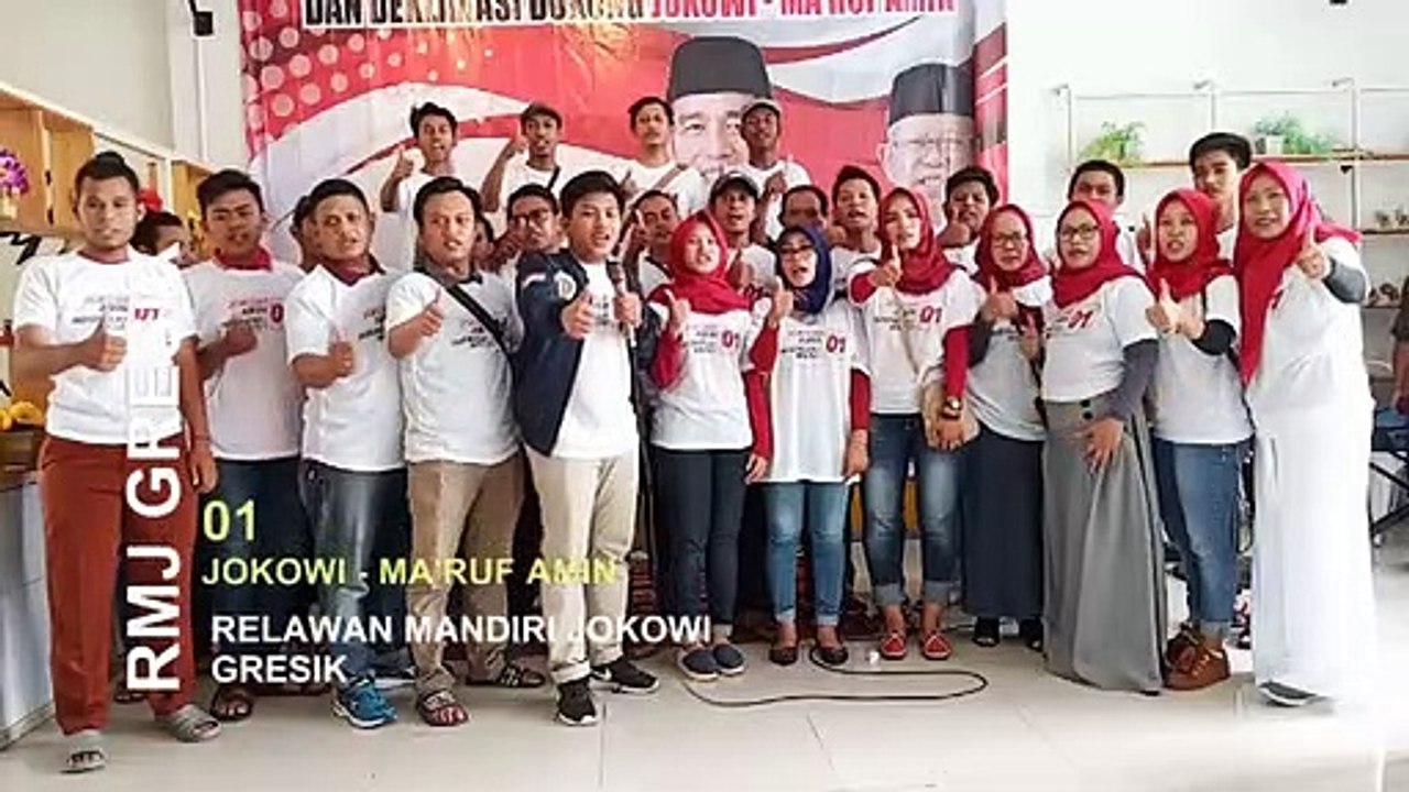 Yel Yel Relawan Mandiri Jokowi Gresik (1)
