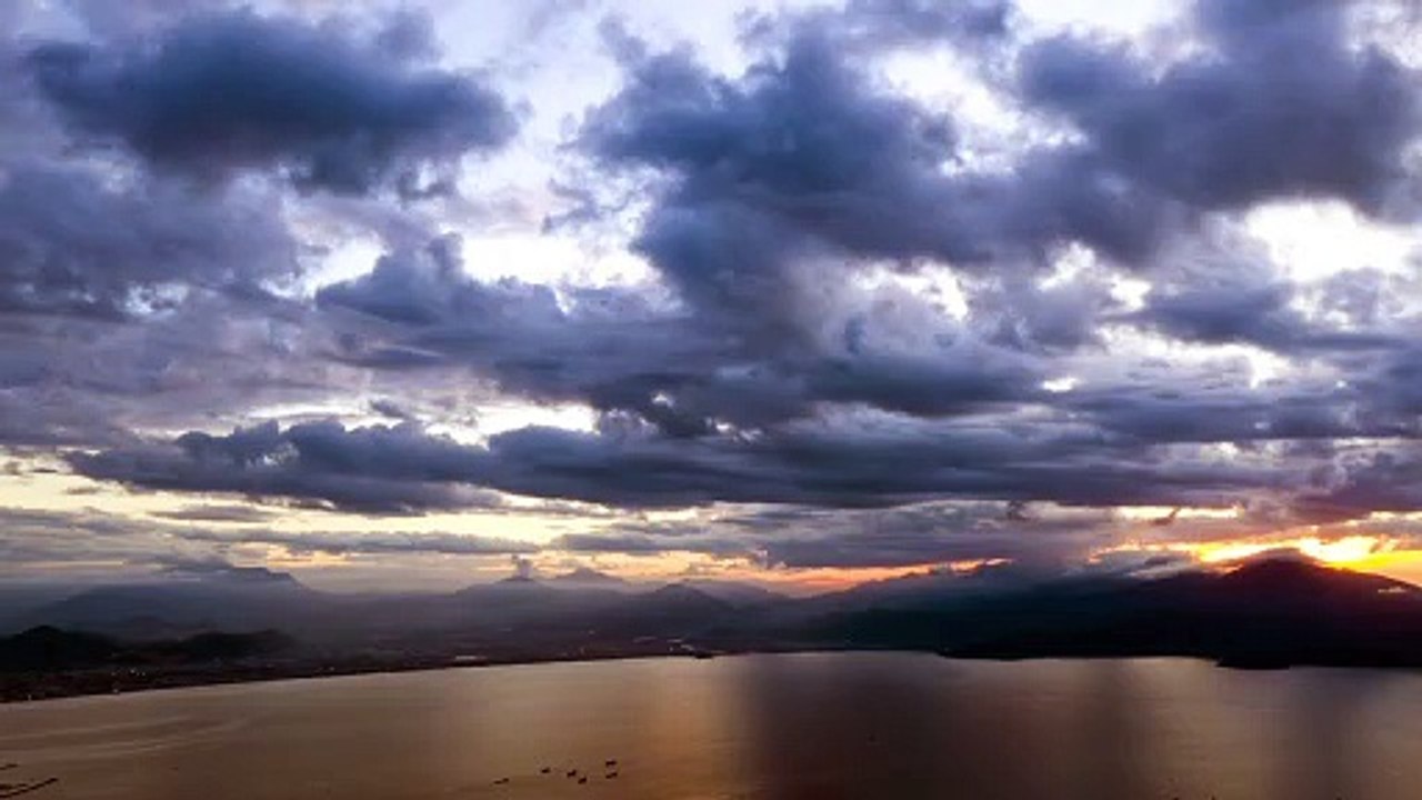 Evening Clouds Panning Timelapse