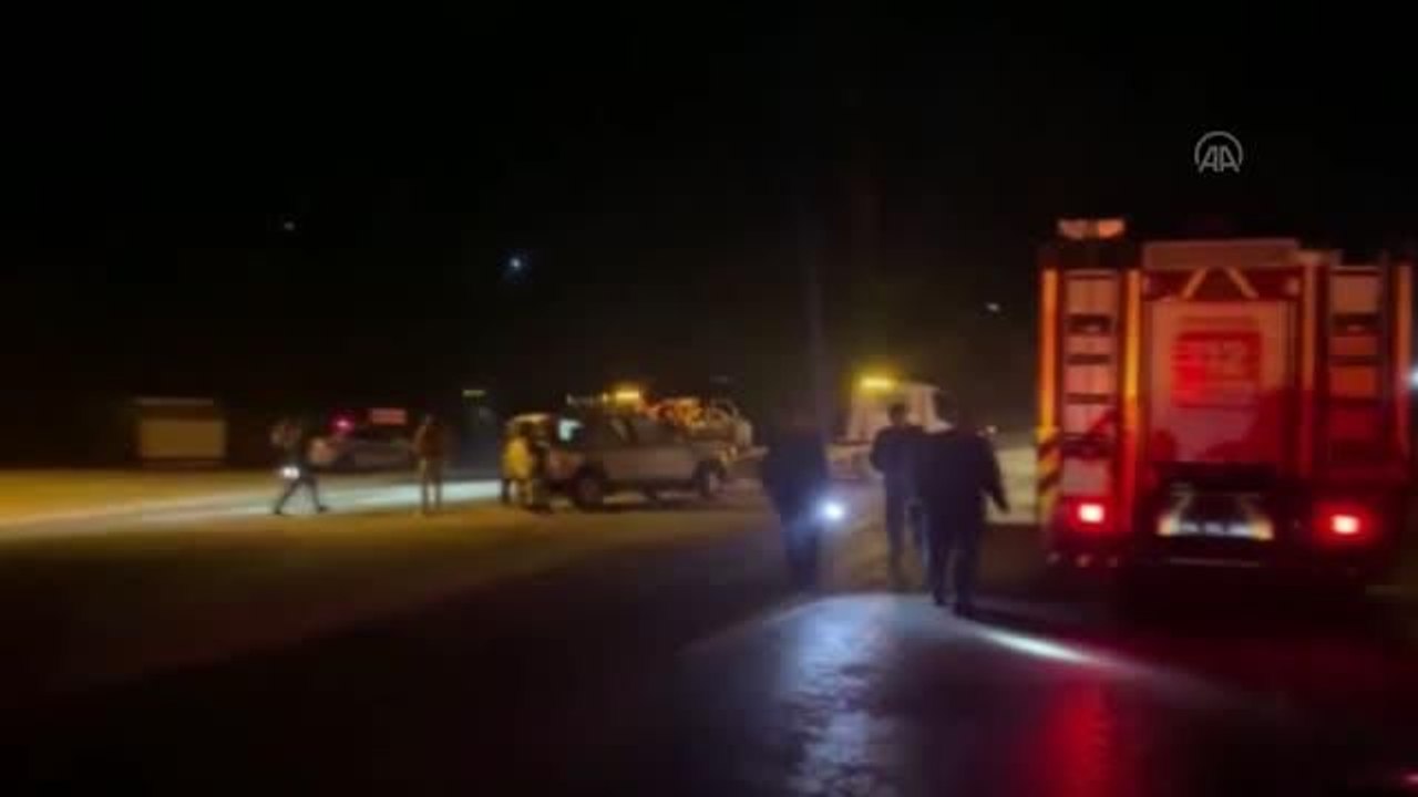 KAHRAMANMARAŞ - İki otomobilin çarpışması sonucu 7 kişi yaralandı
