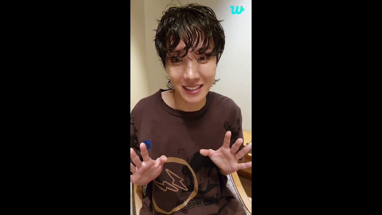 J-HOPE Weverse LIVE 20221130 Live après les MAMA 2022 (VOSTFR)