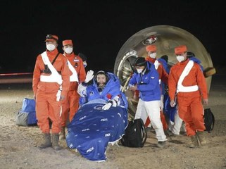 Çin'in Shenzhou-14 Astronotları 6 Aylık Görevin Ardından Dünya'ya Döndü