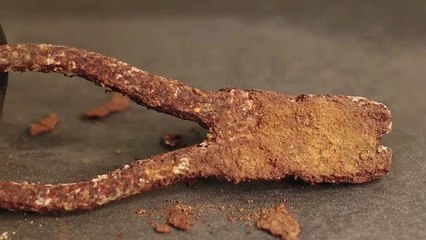 Rusted and Fully Jammed Plier Restoration-- With Not Surprising Handle