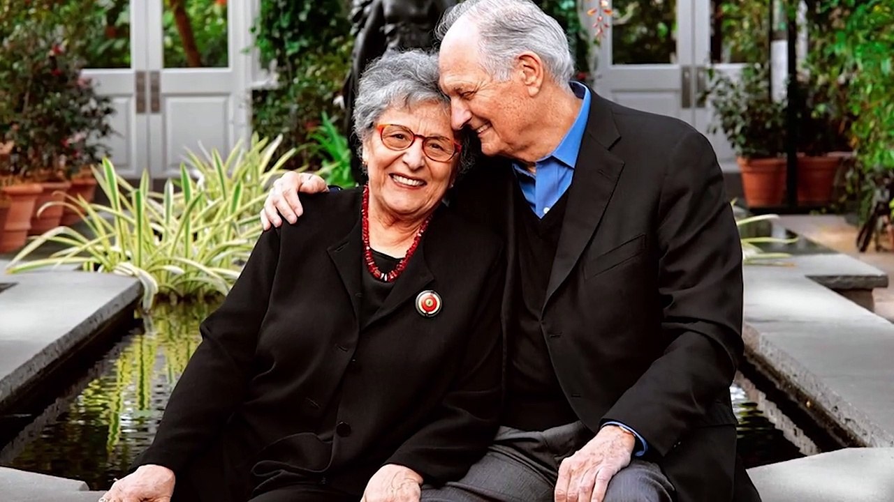 7 minutes ago alan alda just died at home goodbye alan alda video
