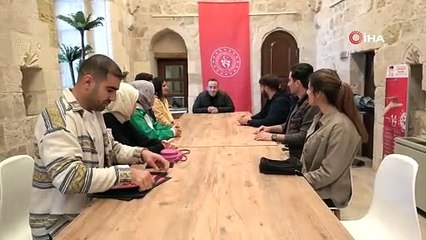 500 farklı eser ve 7 bin kitap vatandaşlara hizmet veriyor