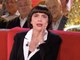 « Je suis vraiment très très émue » : Mireille Mathieu fond en larmes sur le plateau de Vivement Dimanche