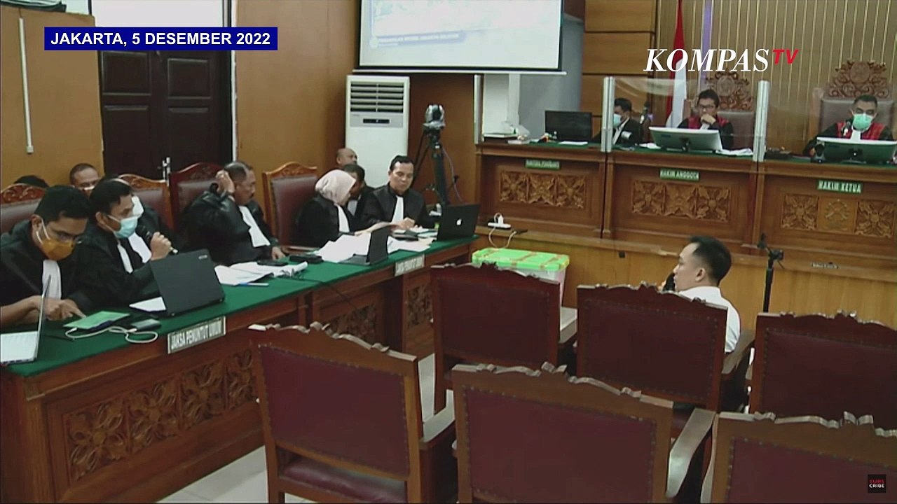 Ricky Rizal Ungkap Perannya dalam Skenario Awal Ferdy Sambo Tembak-Menembak