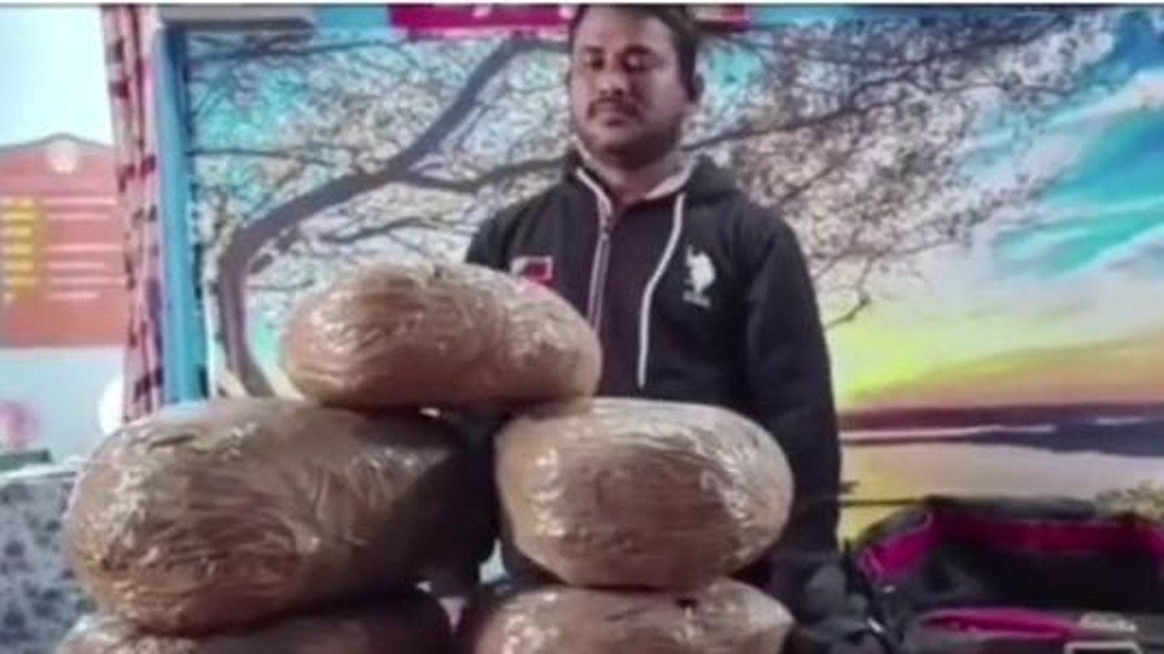 வேலூர்: ரயிலில் கஞ்சா கடத்திய ஒடிசாவை சேர்ந்த நபர் கைது!