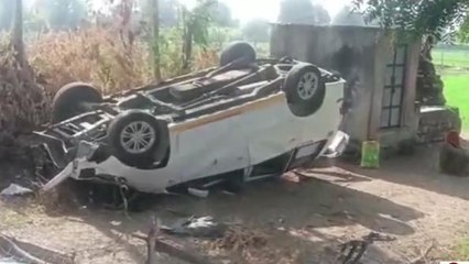 खंडार: चोरू मार्ग पर दिखा रफ्तार का कहर, देखिए यूं उड़े कार के परखच्चे