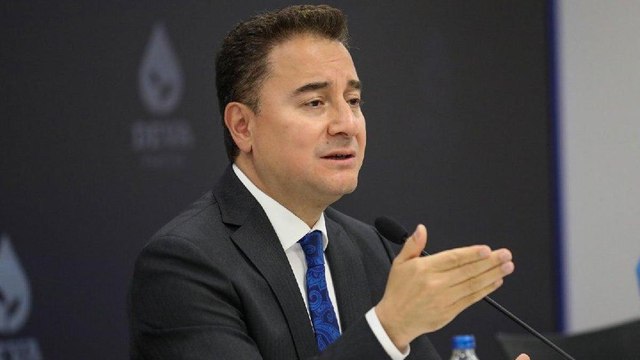 Ali Babacan: Erdoğan ortağından memnun değil ki altılı masadan yeni ortaklar arıyor