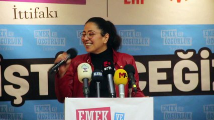 Sera Kadıgil'den iktidarı küplere bindirecek konuşma: "Ahlaksızlar"