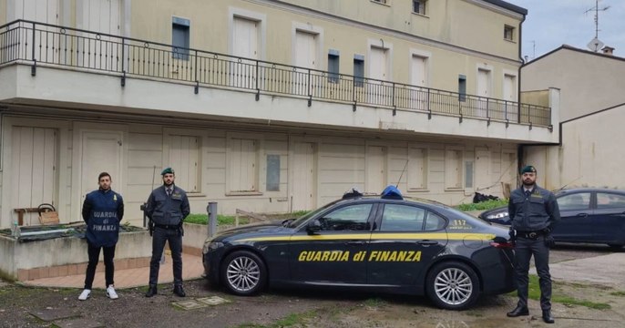 Camorra, riciclava il denaro dei clan napoletani: sequestri per oltre 290 milioni (05.12.22)