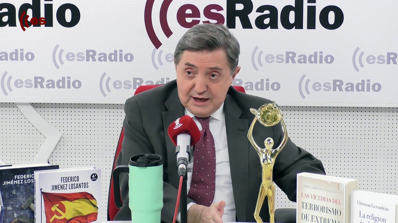 Crónica Rosa: Las palabras Jorge Pérez al oído de Alba Carrillo