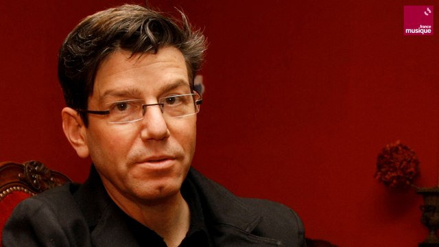 Robert Carsen : C'était important pour moi de ramener Cabaret au présent - Musique matin