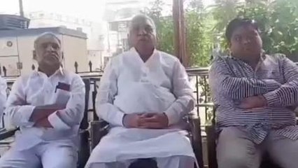 ముథోల్: తెరపైకి మాజీ ఎమ్మెల్యే.. &#039;నేను బీజేపీలో చేరేది లేదు&#039;