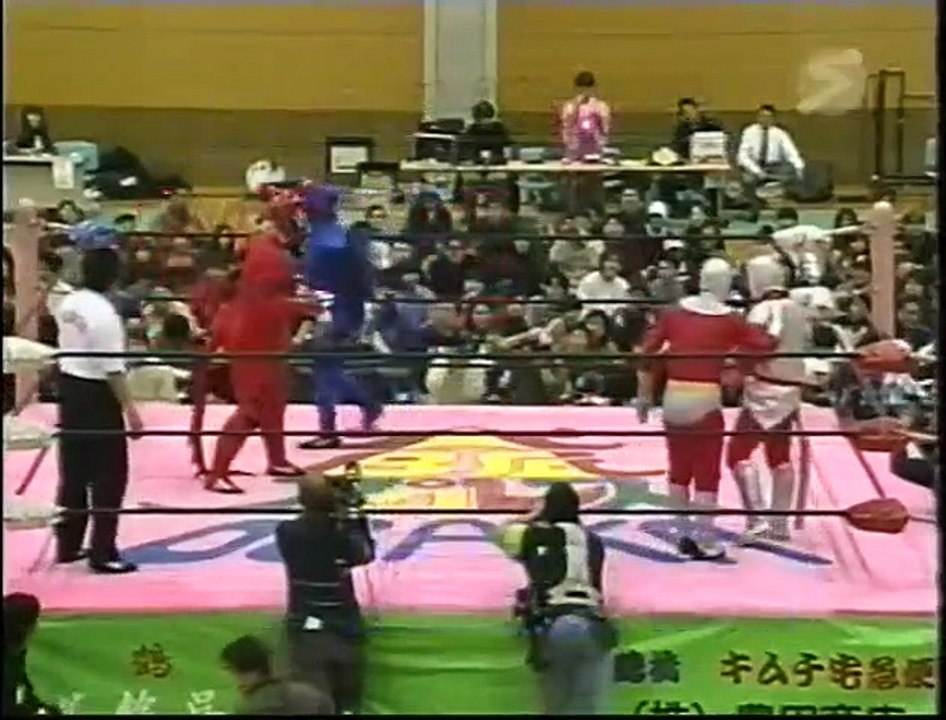 Kaiju King Mandora, Kaiju Zeta Mandora vs. Ultra Ace, Ultra Monkey (OPW)(2000.01.04)