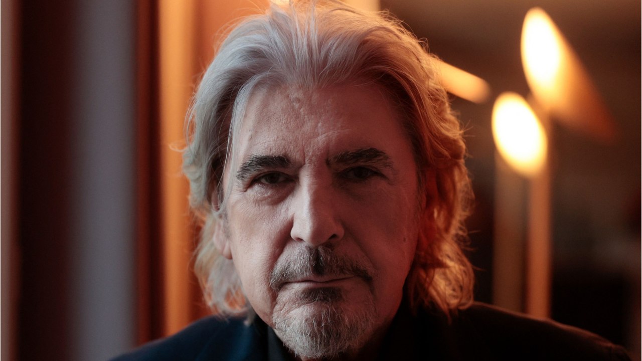 GALA VIDÉO - Serge Lama, ses rares confidences sur sa première épouse : “Je regrette de l’avoir sans doute rendue triste