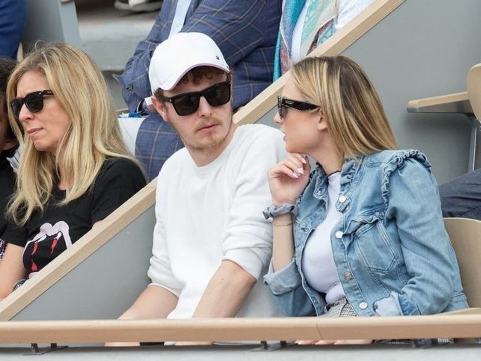 Urgent - Le youtubeur français, Norman Thavaud alias "Norman fait des vidéos" placé en garde à vue pour des faits de viols et corruption de mine...