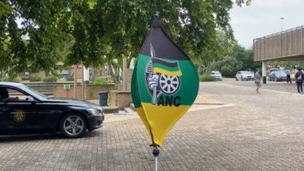 El partido de Ramaphosa decide su futuro tras un caso de presunta corrupción