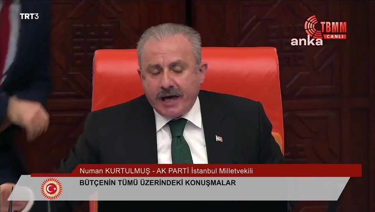 Meclis'te 'Zindaşti' sloganı tansiyonu yükseltti, vekiller birbirinin üzerine yürüdü 