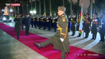 Bakan Akar Azerbaycan'da Mehter Marşıyla karşılandı