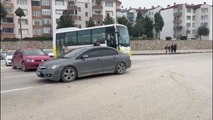 Halk otobüsüyle çarpışan motosikletin sürücüsü öldü