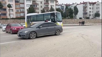 Halk otobüsüyle çarpışan motosikletin sürücüsü öldü