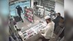 Moment thief fails to steal $2000-worth of phones after shop owner takes action