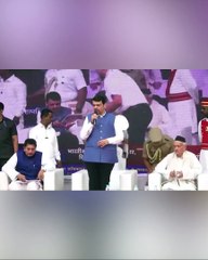 बाबासाहेबांना अभिवादन केल्यानंतर काय म्हणाले फडणविस