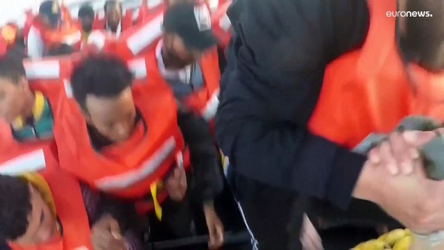 Migranti, oltre 260 persone salvate dalla Geo Barents e Humanity nel Mediterraneo