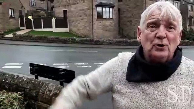 Hundreds of homes in Sheffield have been left without heating after a burst main flooded the gas network - and water gushed out of cookers, gas meters and pipes.​​​​​​​