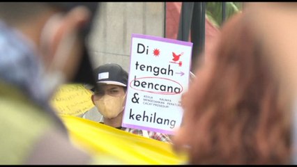 Indonesia, proteste per la legge che vieta sesso fuori da nozze