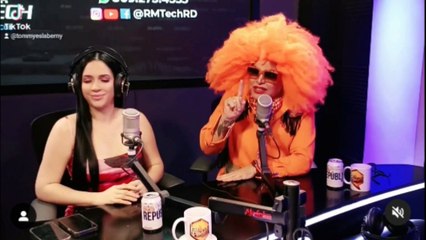 Cantante Anais intenta suicidarse y esta hospitalizada, Amelia Alcantara y Tommy Castillo (La Berny) ofenden a las Amas de casa/Esposas Dominicanas, Ramon Tolentino patrocina a la Cerveza Presidente.