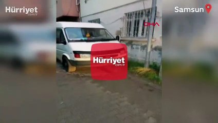 Park ettikleri yeri unuttukları minibüsü polis buldu