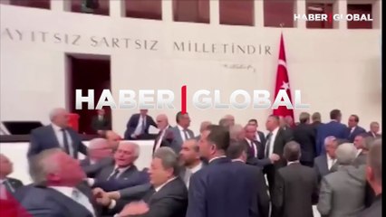Meclis'teki yumruklu kavgadan yeni görüntüler ortaya çıktı