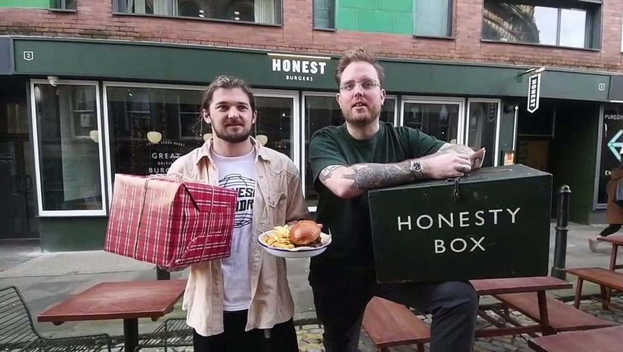Honest Burgers, on Cloth Hall Street, Leeds, are donating 100% of its takings on Wednesday 7th December to raise money for Cash for Kids Mission Christmas campaign