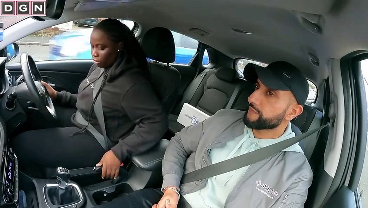 Quand tu oublies de démarrer la voiture le jour du permis... La honte