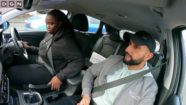 Quand tu oublies de démarrer la voiture le jour du permis... La honte