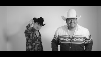 Uriel Barrera - Casi Algo