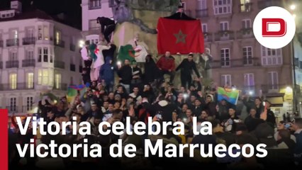 Aficionados de Marruecos festejan en Vitoria la victoria frente a España