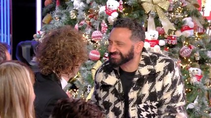Cyril Hanouna titille Bertrand Deckers